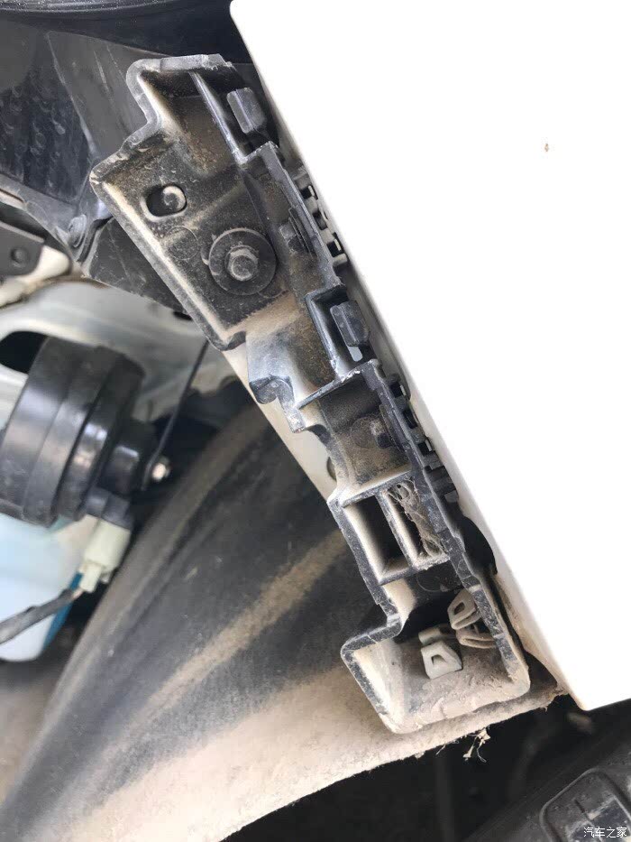 长城汽车获得实用新型专利授权：“一种保险杠加强结构、保险杠导流安装总成及车辆”