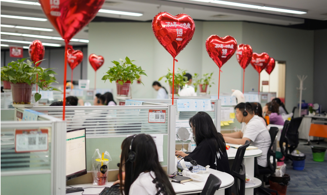 中国电商巨头京东国家馆与物流服务在柬埔寨上线