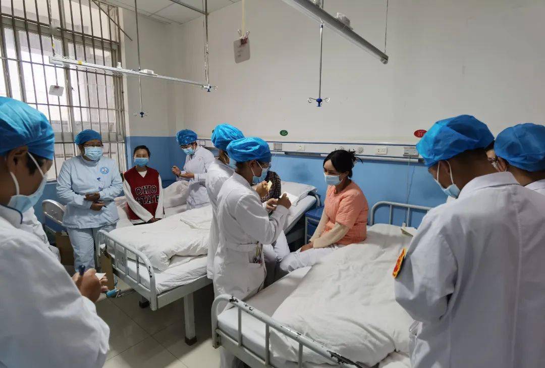 尼山区新建医院缺乏医疗设备和人力资源