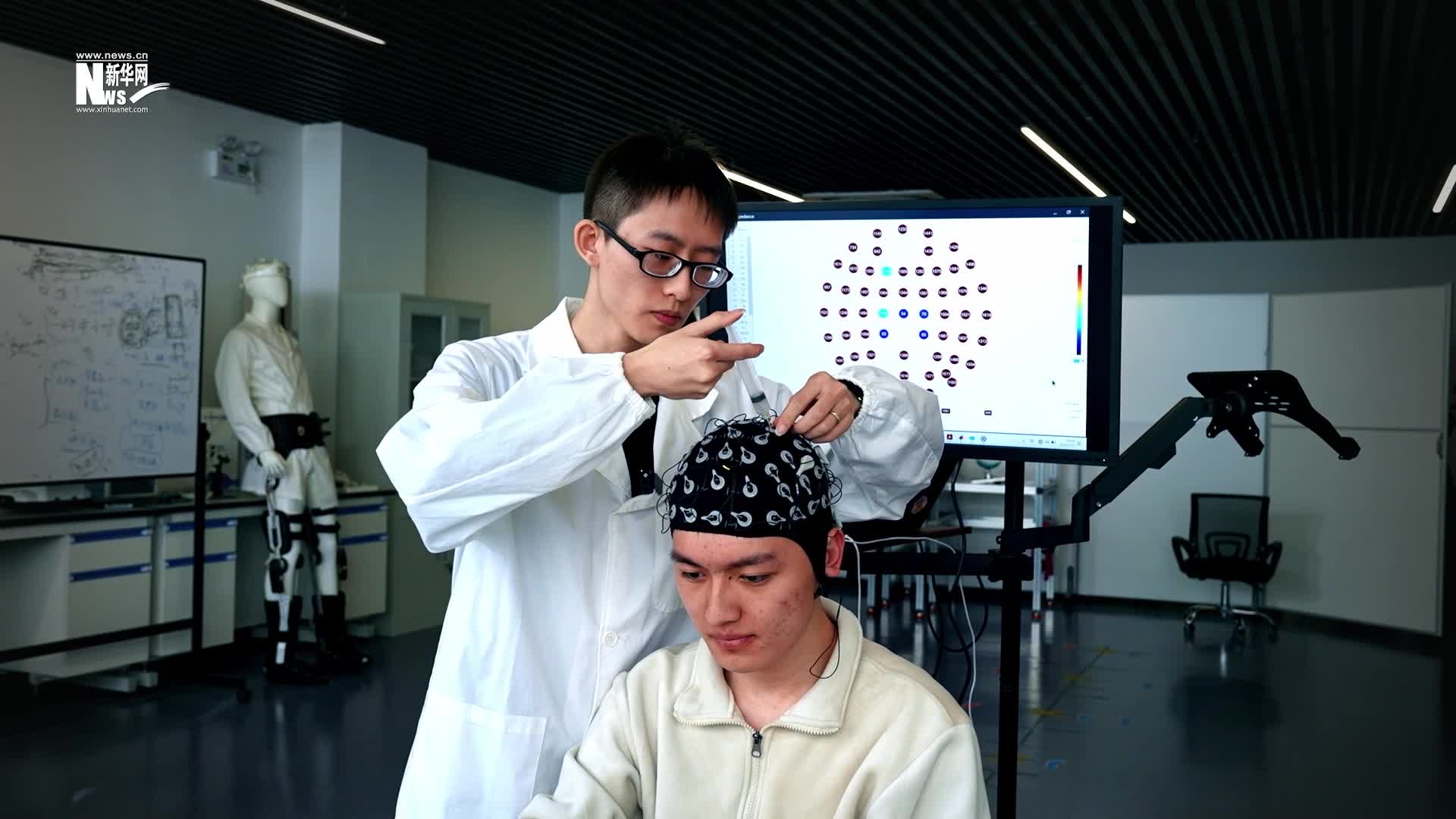 智瞰AI｜明东：人与机器和谐共存是永恒的命题