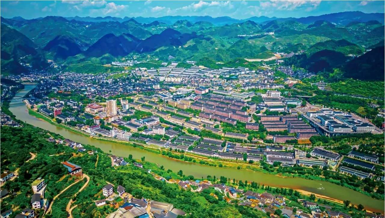 食品饮料周报：贵州茅台重返“领奖台” 山西汾酒董事会大换血