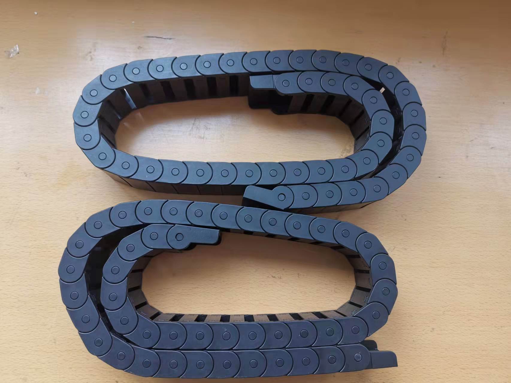 怡合达获得实用新型专利授权：“一种新型拖链”