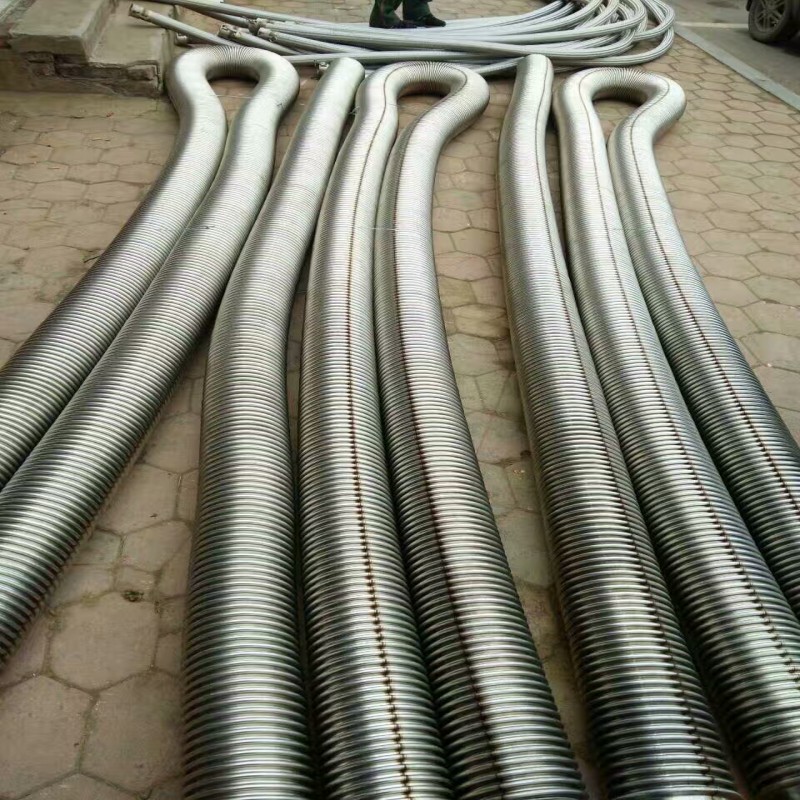 丰茂股份获得发明专利授权：“一种缠布胶管缠布设备”