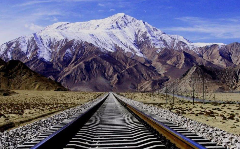 潘功胜：中方欢迎更多拉美国家来华发行熊猫债