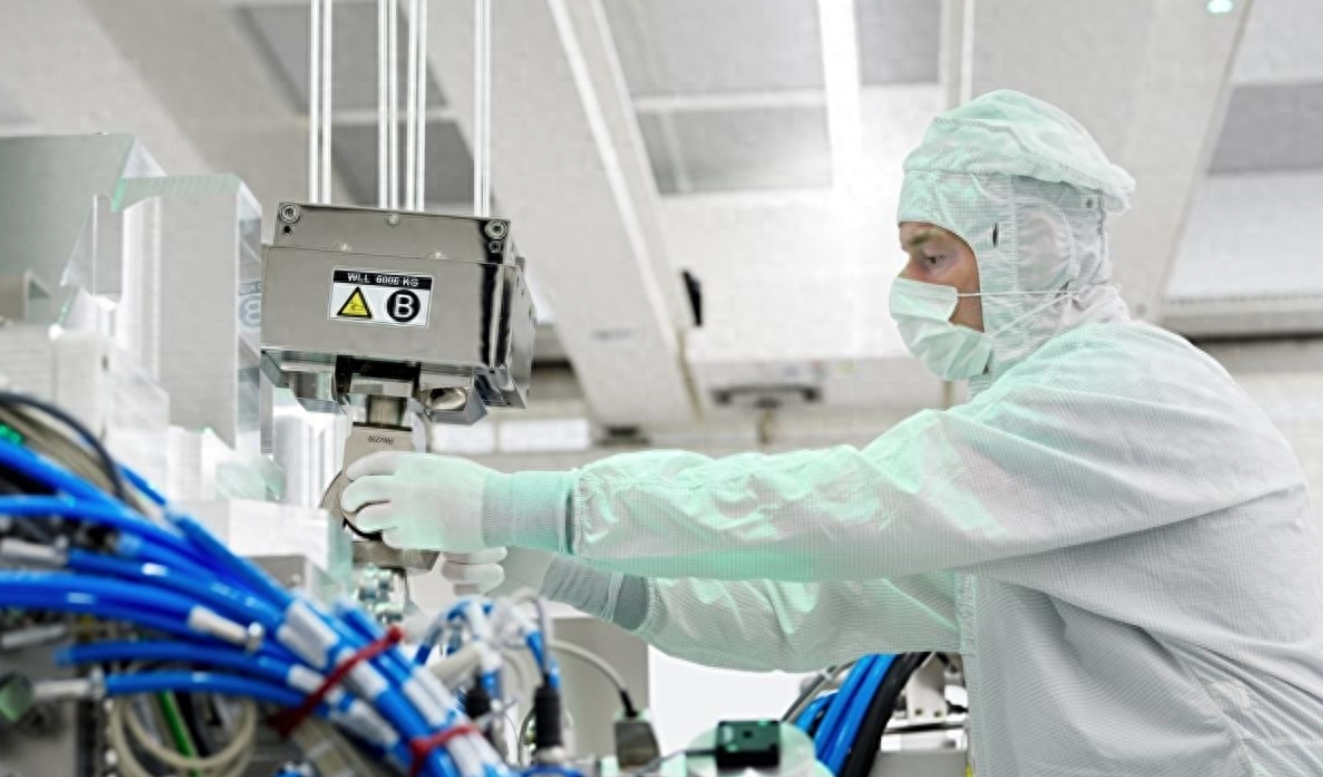 新财年预算制定面临各方游说压力