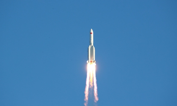 天都一号成功进入地月往返3:1共振轨道