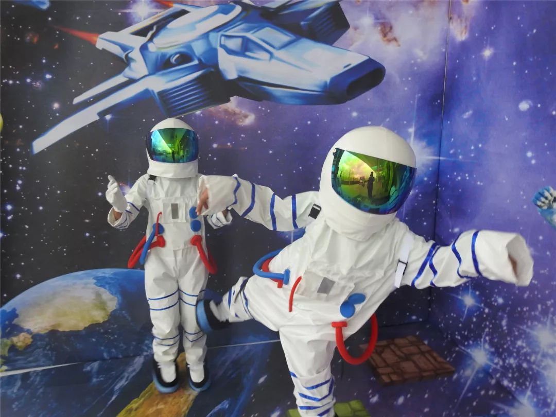 海尔希望小学首届科技节暨首个科技实验室落成