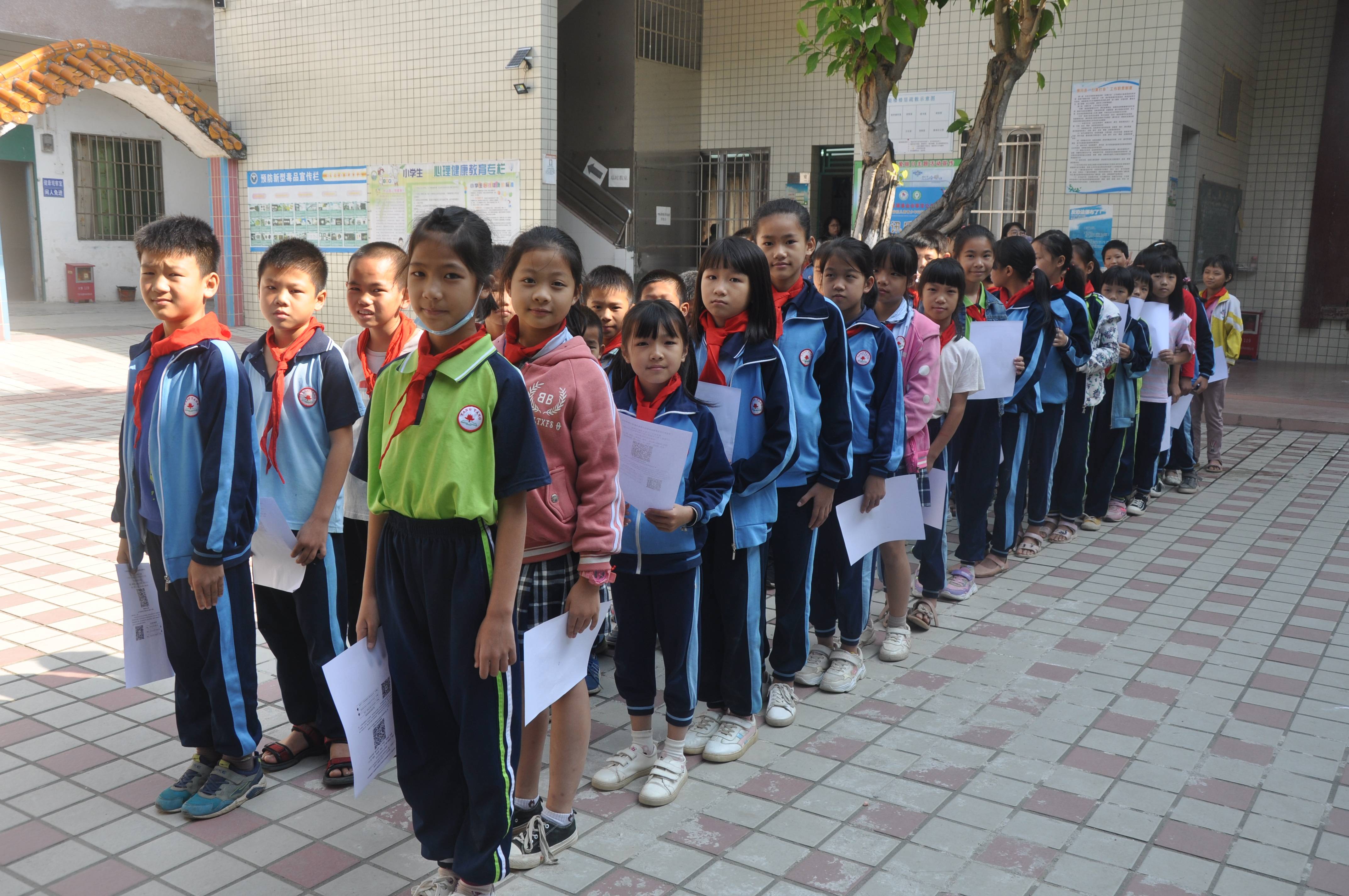 奥运精神激荡校园，袋鼠妈妈青春美校园公益行第六站走进西安