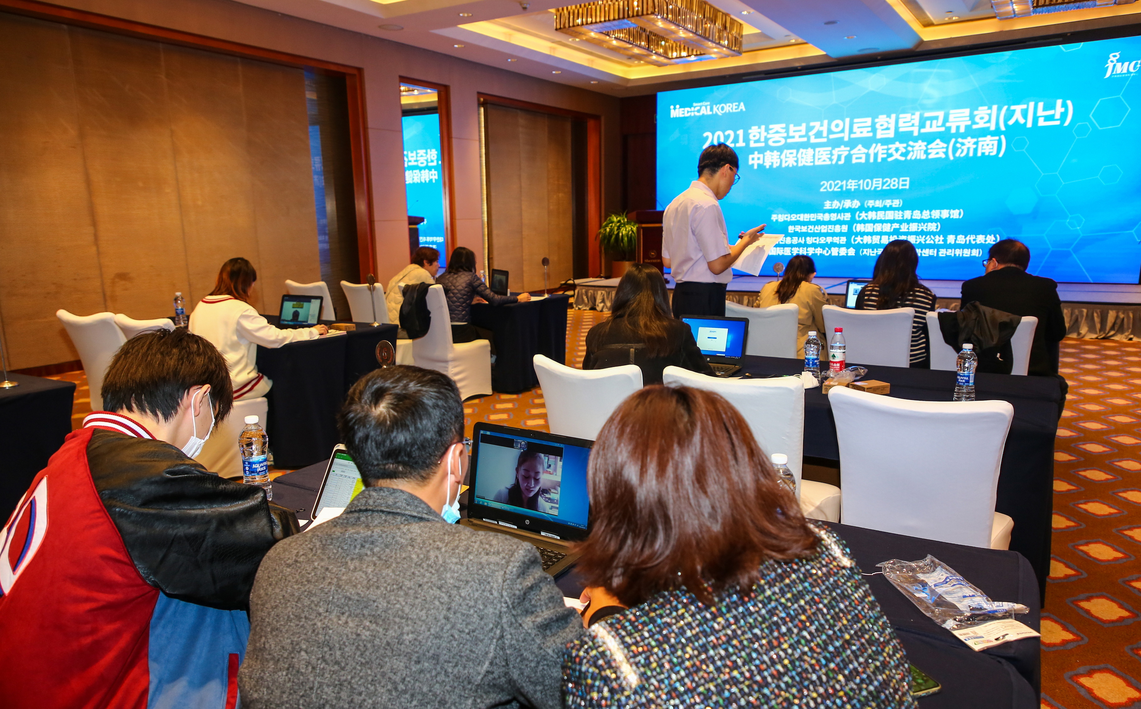 王文涛部长在中澳经贸合作论坛上发表视频致辞