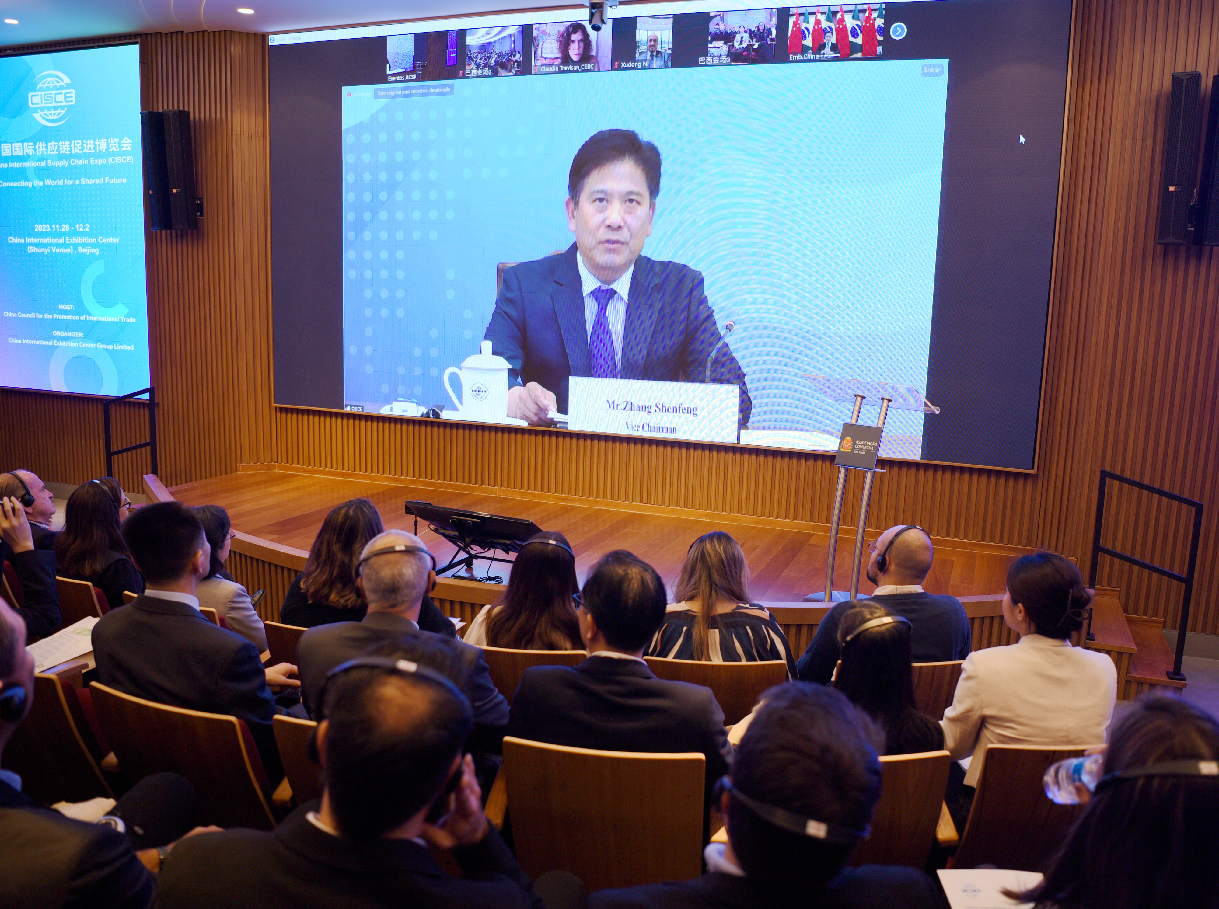 陈海平总领事出席泰北雾霾治理国际研讨会