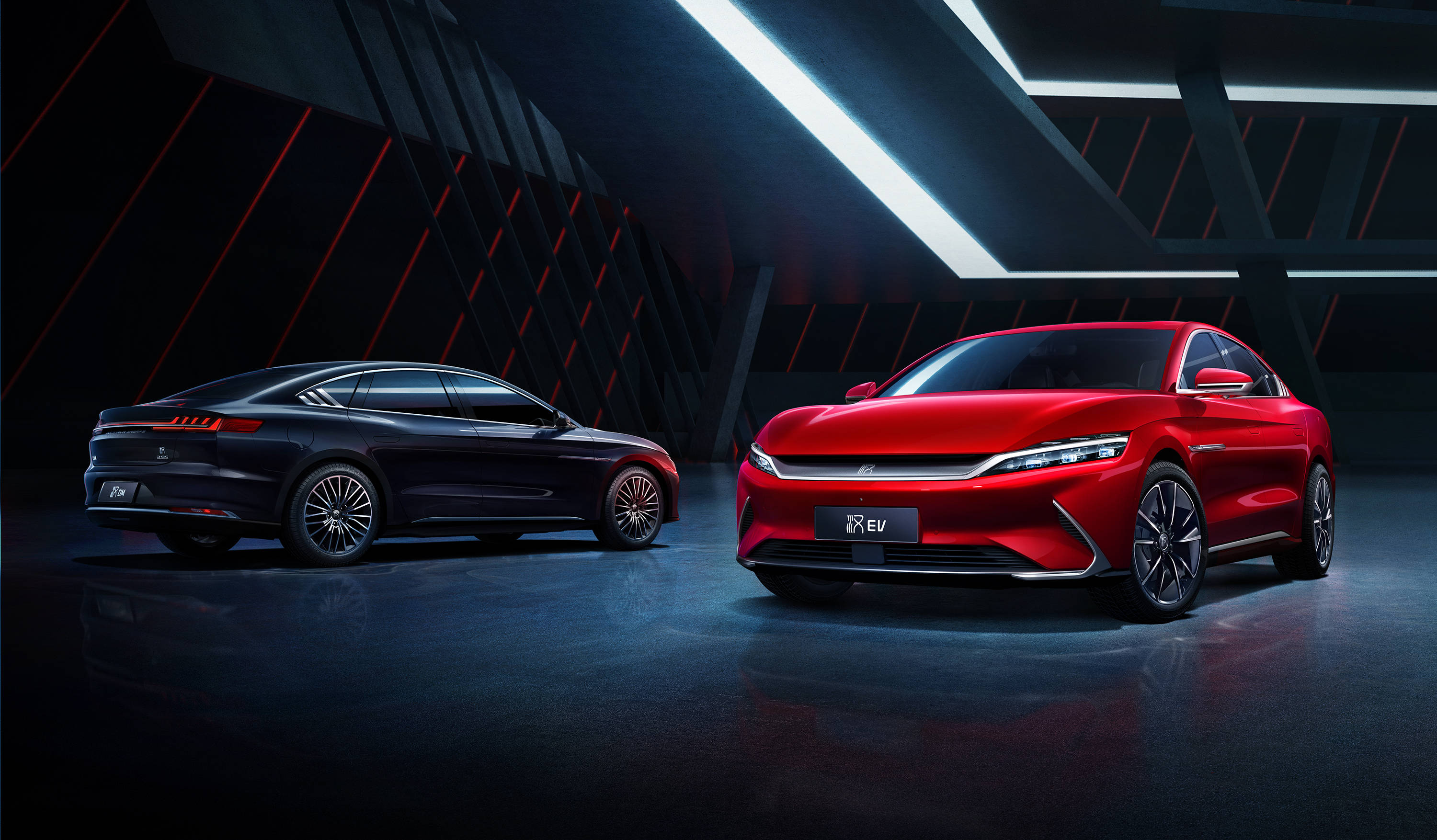 比亚迪获得发明专利授权：“电池自加热系统及车辆”