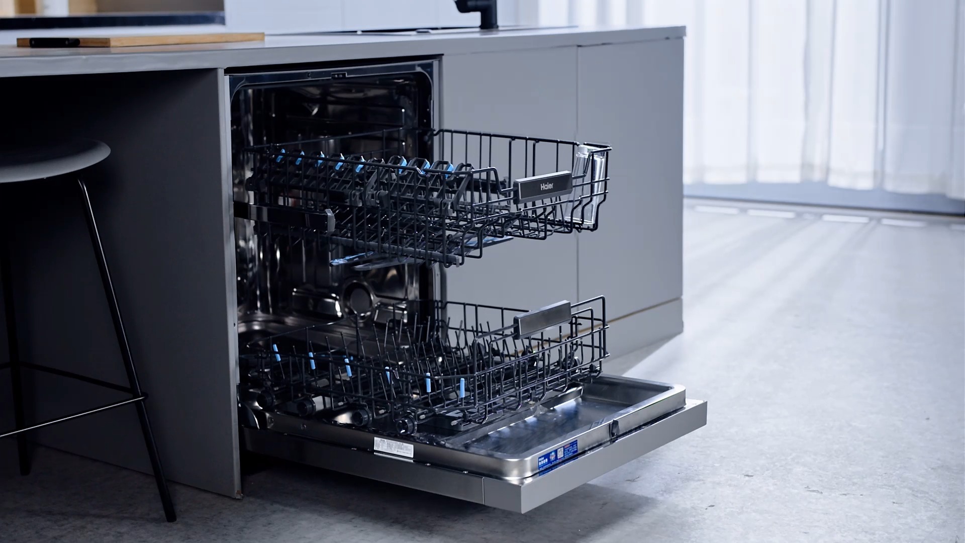 海尔智家获得发明专利授权：“一种洗碗机的密封盖及洗碗机”