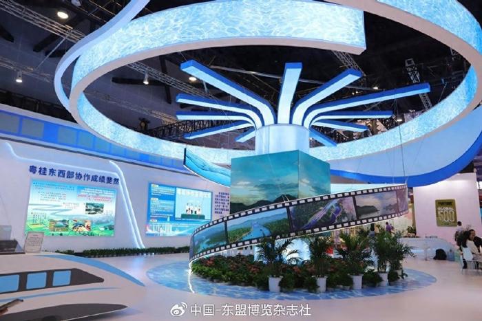 人工智能成为第22届东博会亮眼元素