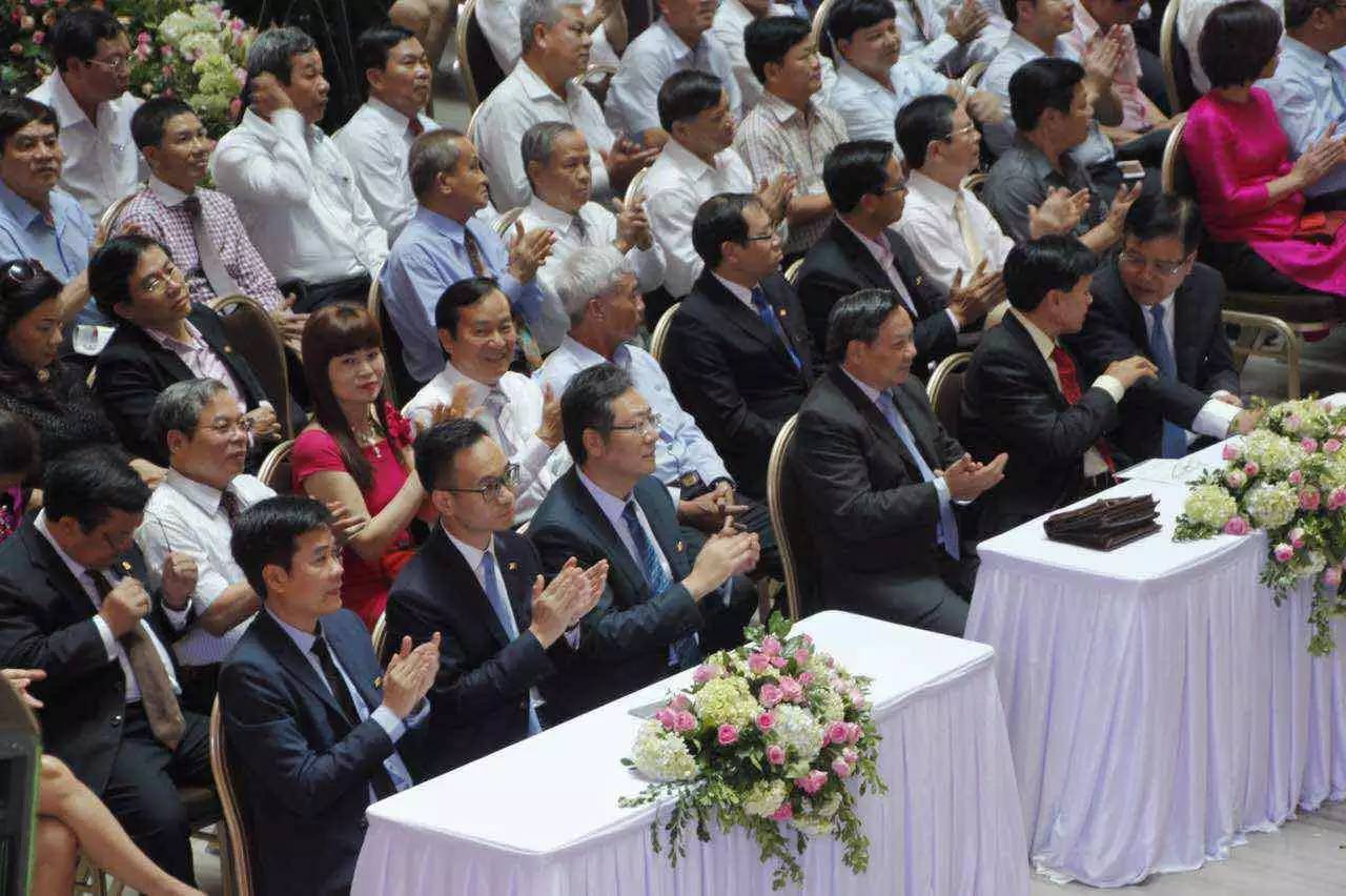 越南建设部访问法国核机构