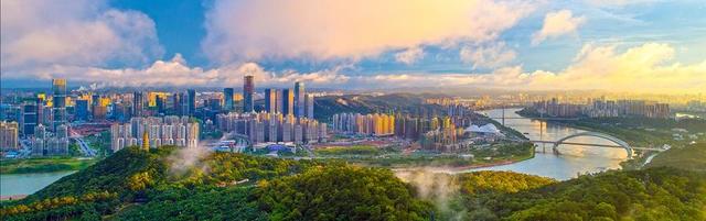 互联网龙头掀起点心债发行热潮，近2万亿市场将与政策加持的自贸债建设形成互补