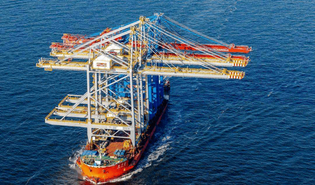 振华重工获得发明专利授权：“升沉补偿系统、方法及采矿系统”