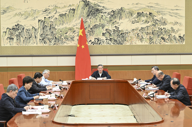 李强出席全球发展倡议高级别会议