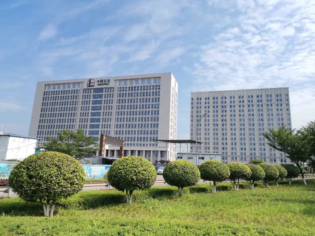 中国石化获得实用新型专利授权：“一种页岩气压缩机自动补油装置”