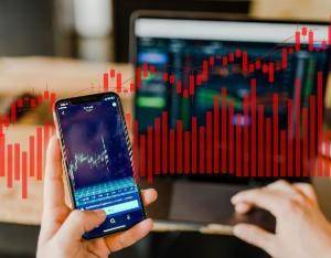 福龙马实控人张桂丰拟减持不超过623.14万股：约可套现1.51亿元，上半年营利双降