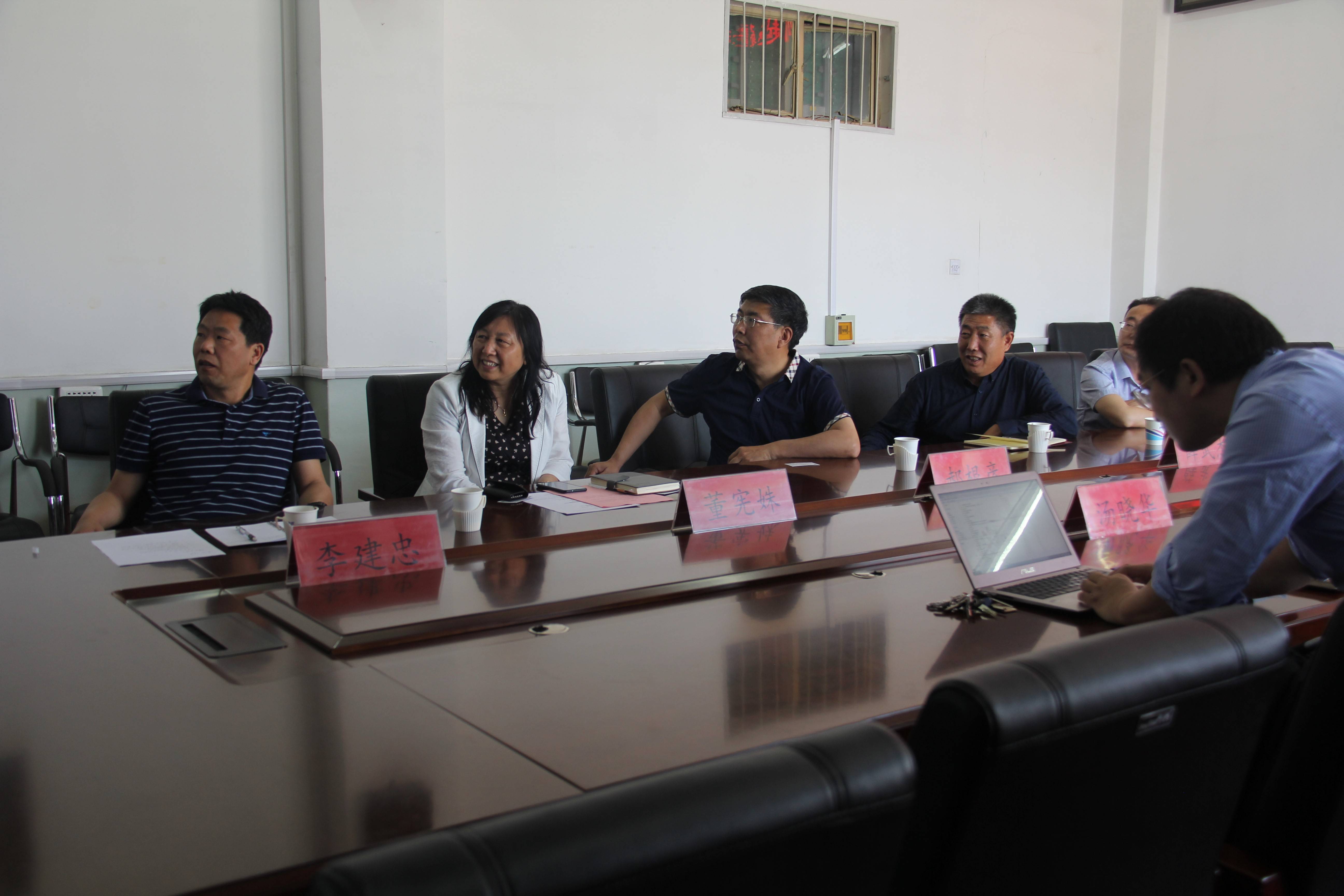 金岭矿业：公司没有与机器人公司合作