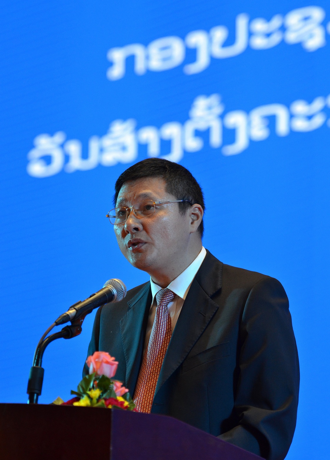 驻阿尔及利亚使馆临时代办赵平盛出席海尔与Cevital集团战略合作签约仪式