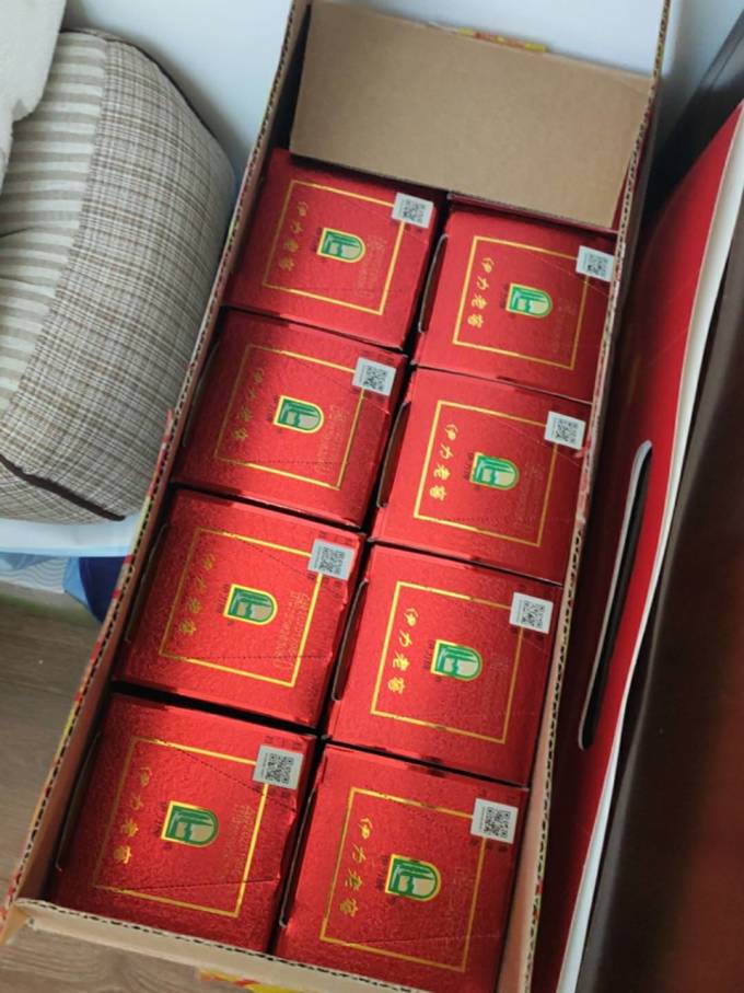 11年来首亏，“塞外茅台”伊力特能靠定制酒翻盘吗？