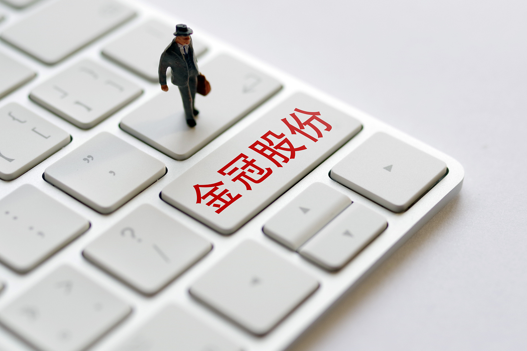 飞龙股份：储能及电力领域客户包括HP项目、朗进科技等