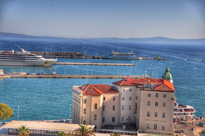 波黑与克罗地亚开通周末国际铁路新线路