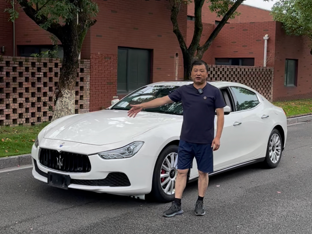 35万开回家，“跑车皇后”玛莎拉蒂和小米抢客户