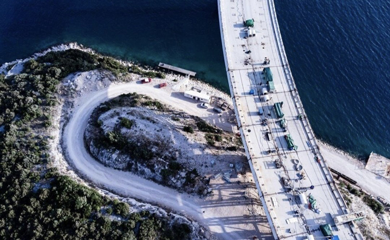 克罗地亚公路公司与中国路桥公司签订高架桥建设合同