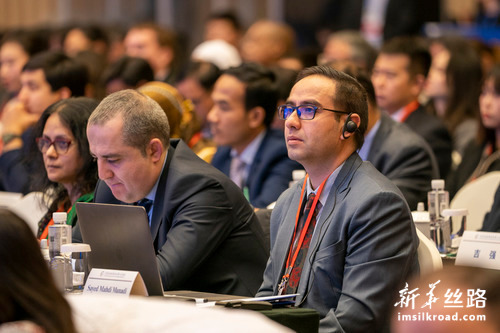 塔吉克斯坦代表团参加第三届中亚―欧盟经济论坛