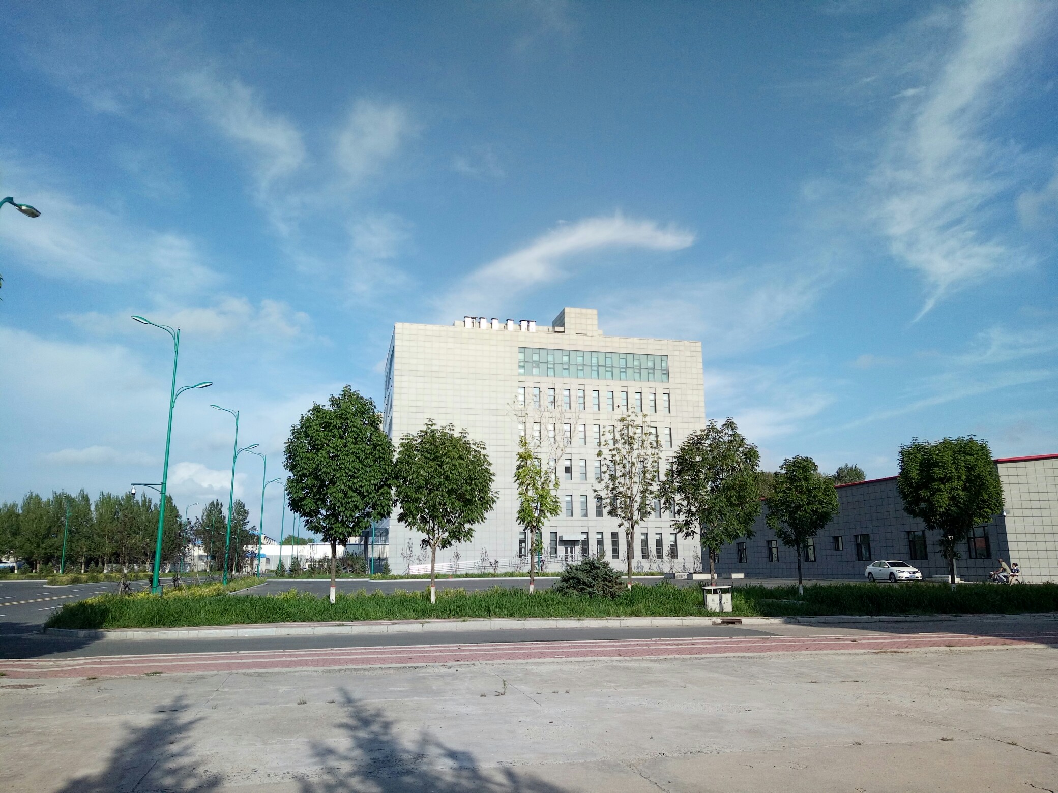 鹏鹞环保：2025年12月10日股东人数为33,008