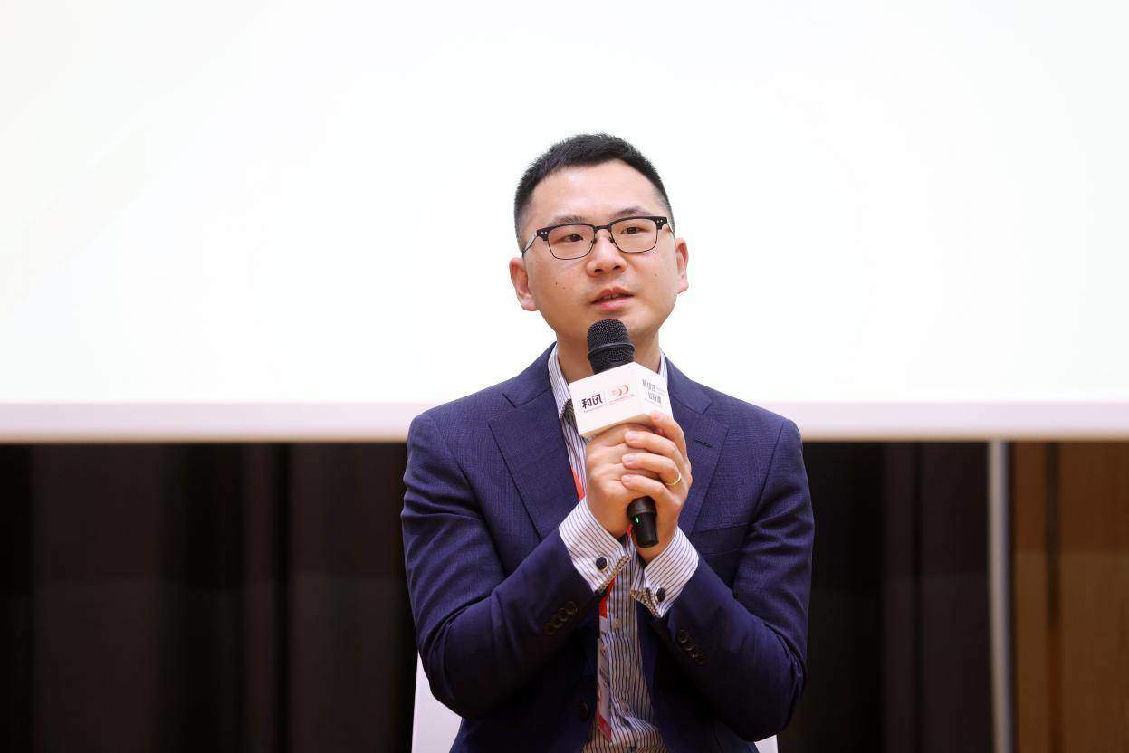 穿越不确定的迷雾：一场关于新格局、新动能、新方向的对话