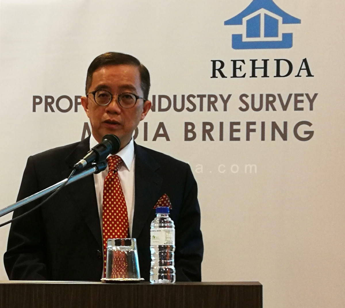 中国专家对越南经济前景持乐观态度