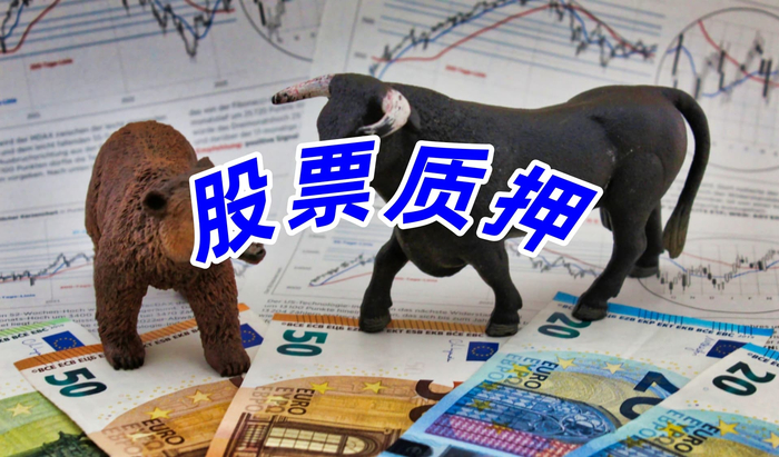 秉扬科技：12月18日高管江凌云、桑红梅减持股份合计1.71万股