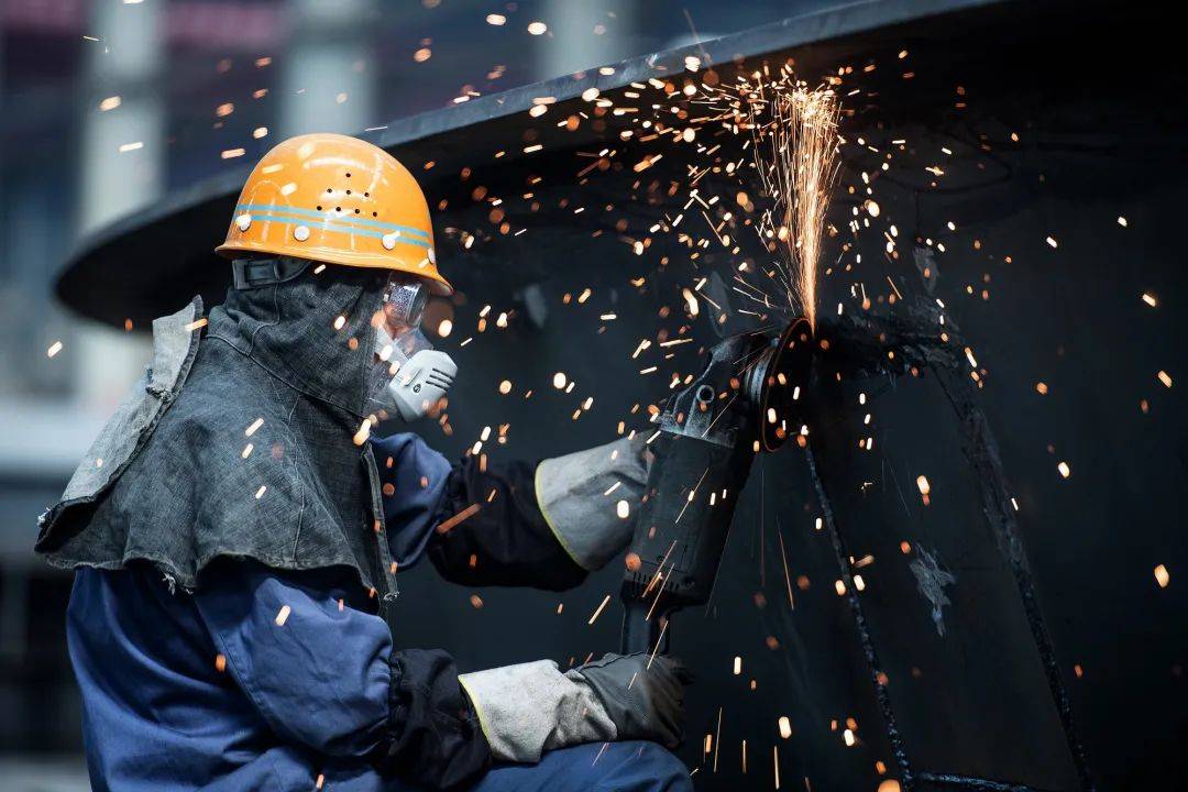 惠誉将印度经济增长预期上调至7.4%