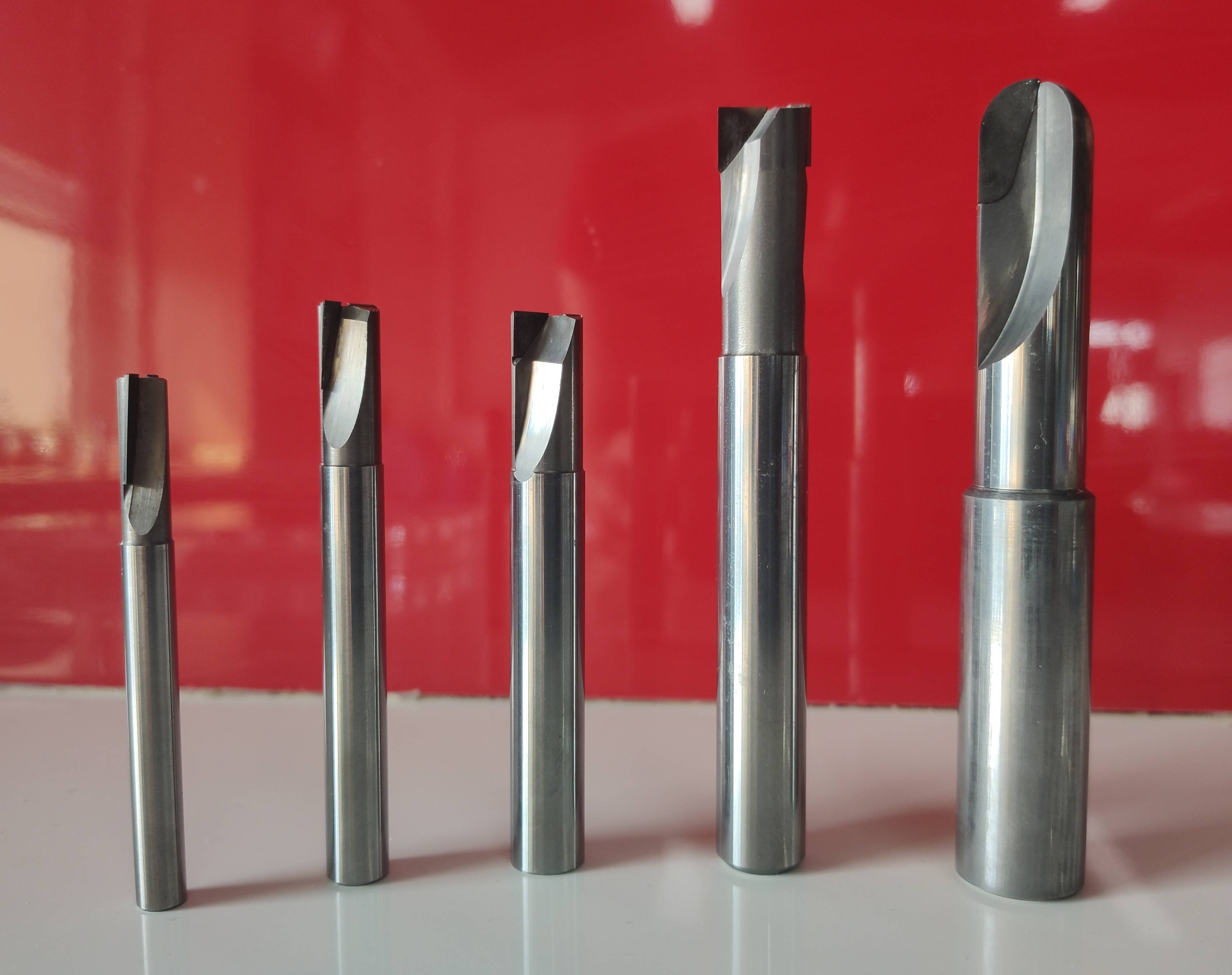 四方达：具备生产PCD微钻钻头能力