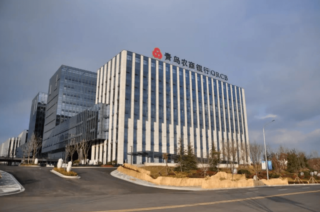 读客文化控制权生变背后：前三季度扣非净利暴降逾95%，停牌前股价上涨超6%