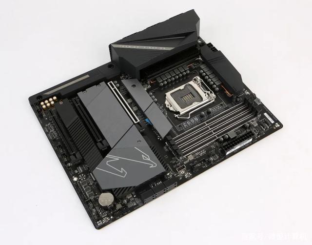 维通利深主板首发上会：如此多问题，能顺利过关吗？