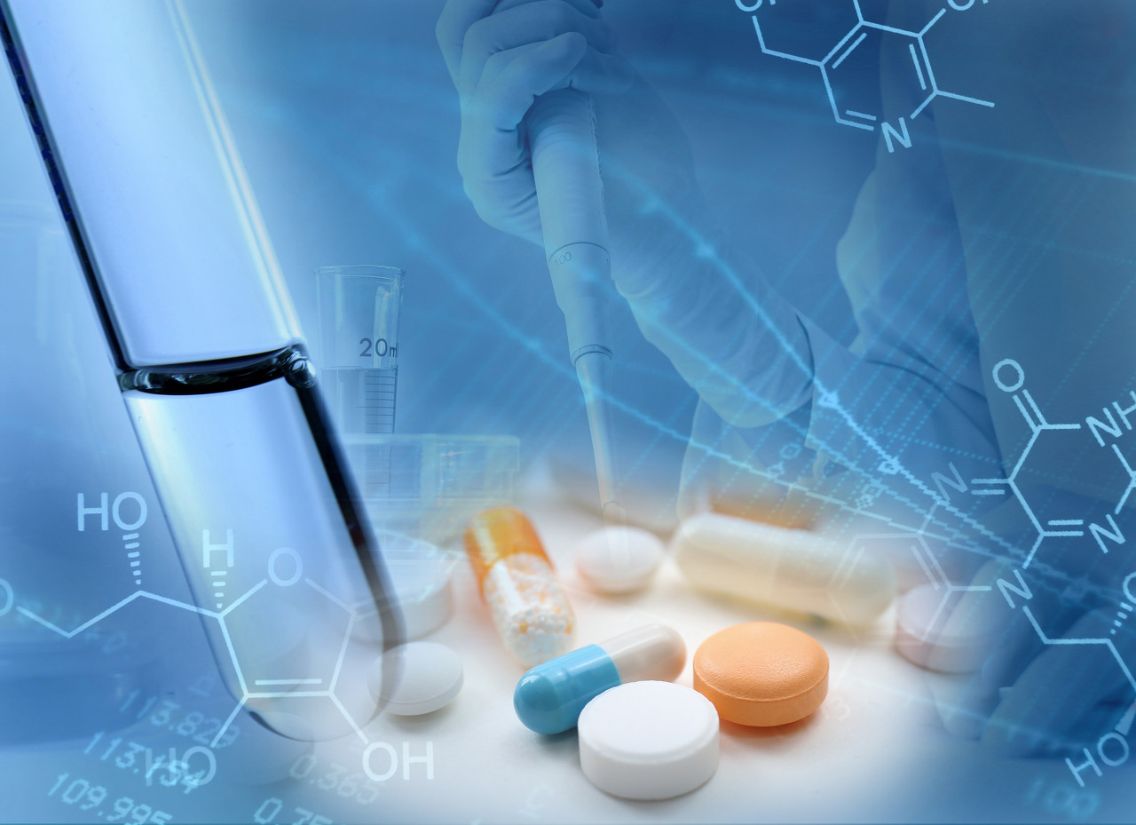 新济医药持续亏损毛利率骤降：资产负债率超300%，董事会都是家族成员