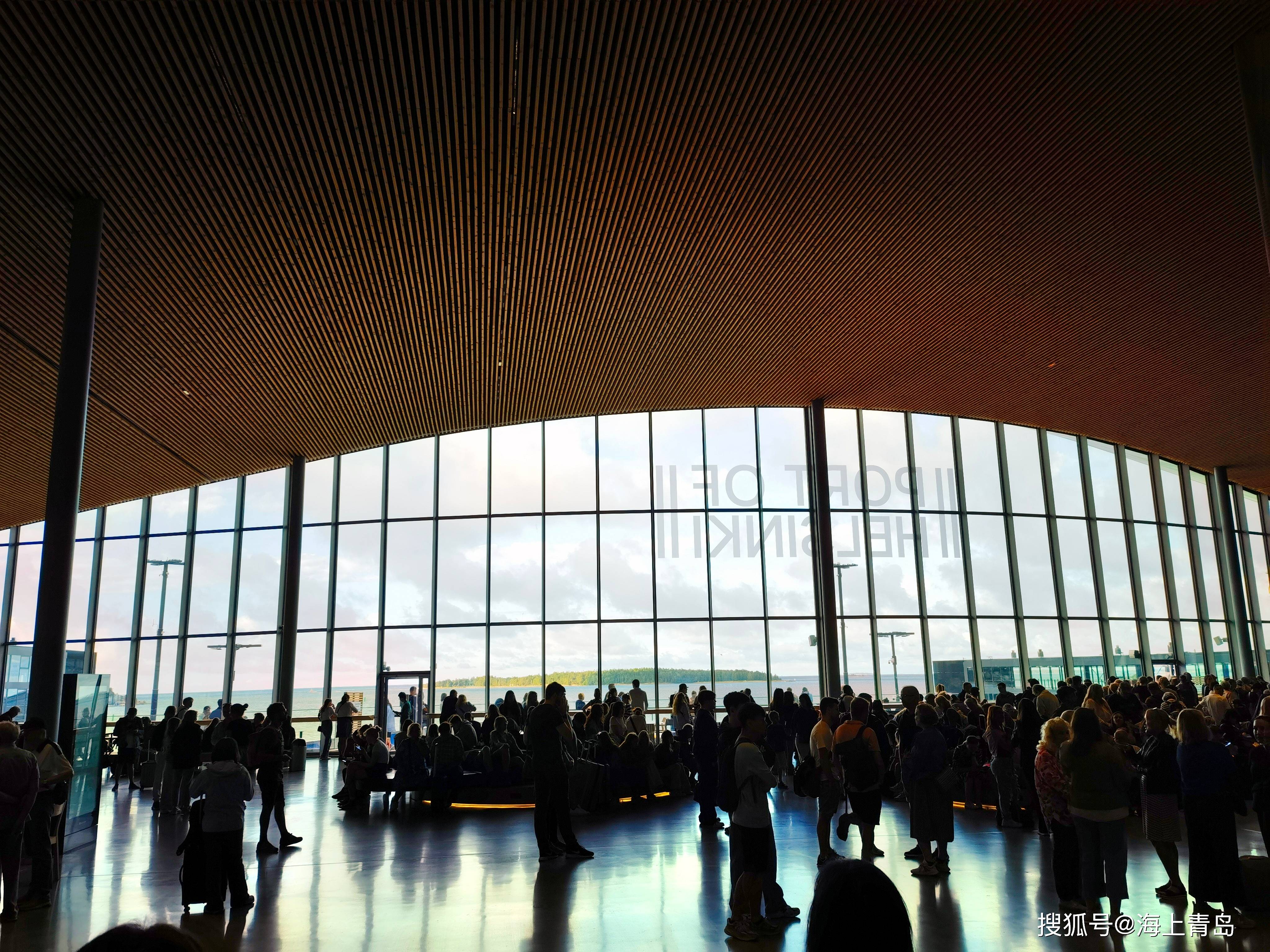 2025年前三季度爱沙尼亚居民出国旅游人次同比下降9.6%