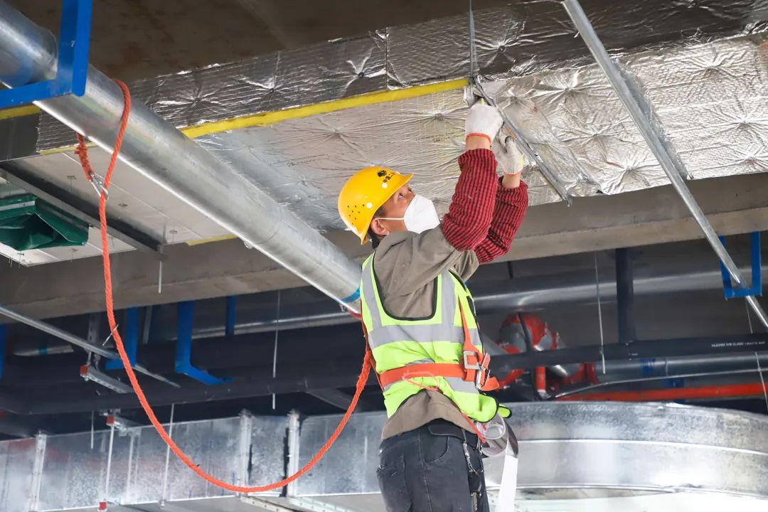 华孚时尚：阿克苏项目完成主体结构施工