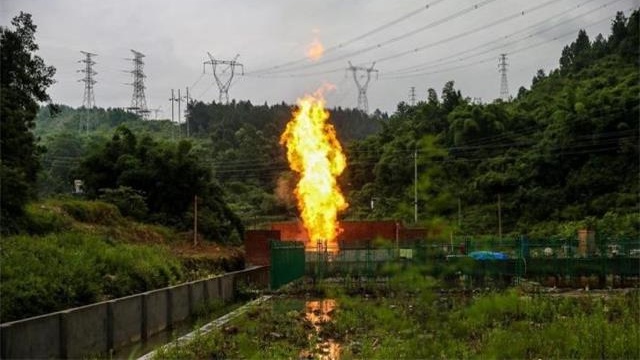 土耳其与阿塞拜疆签署了330亿立方米天然气协议