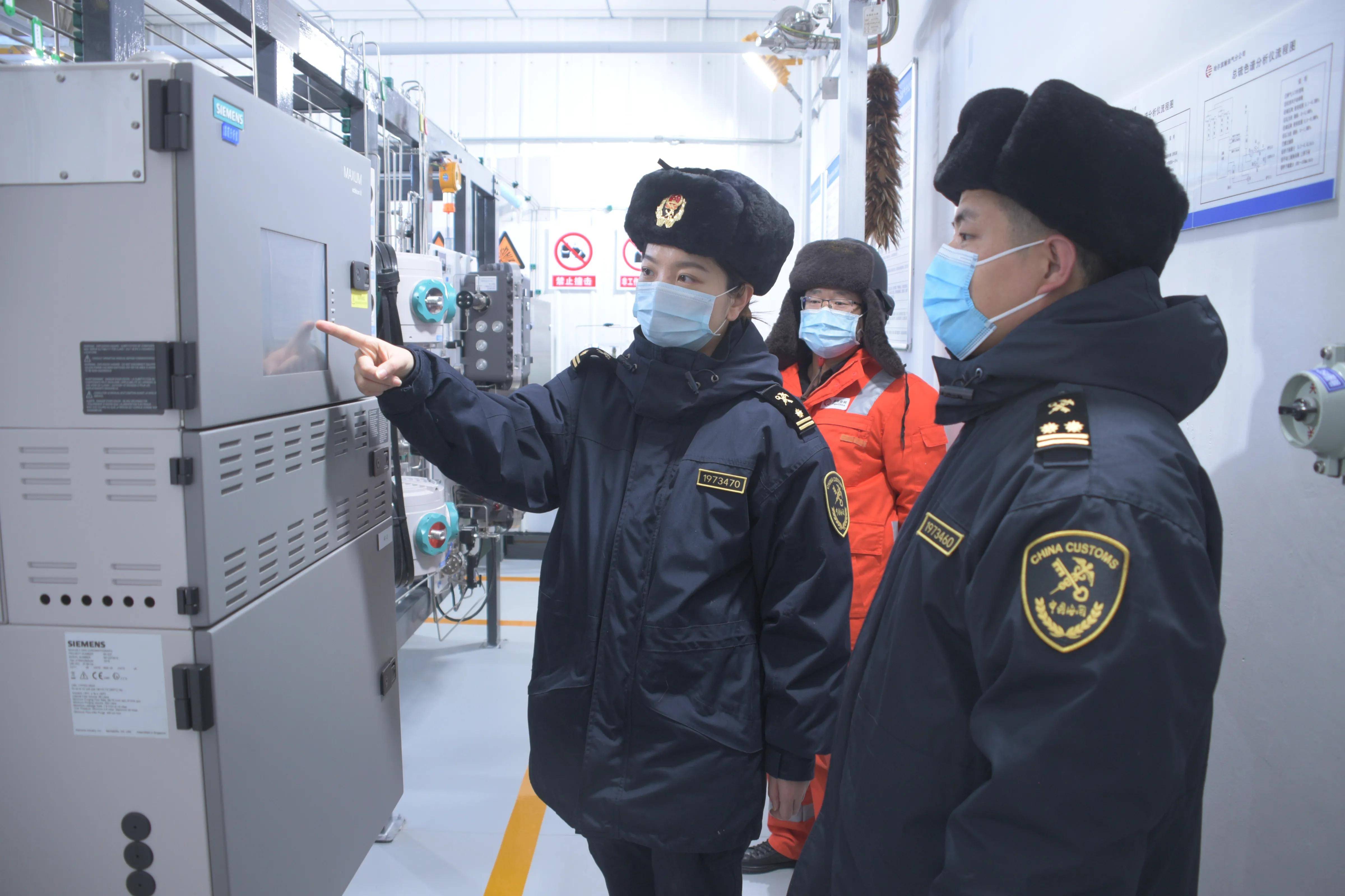 阿尔及利亚在外贸与港口治理框架下推进出口结构与通关效率优化