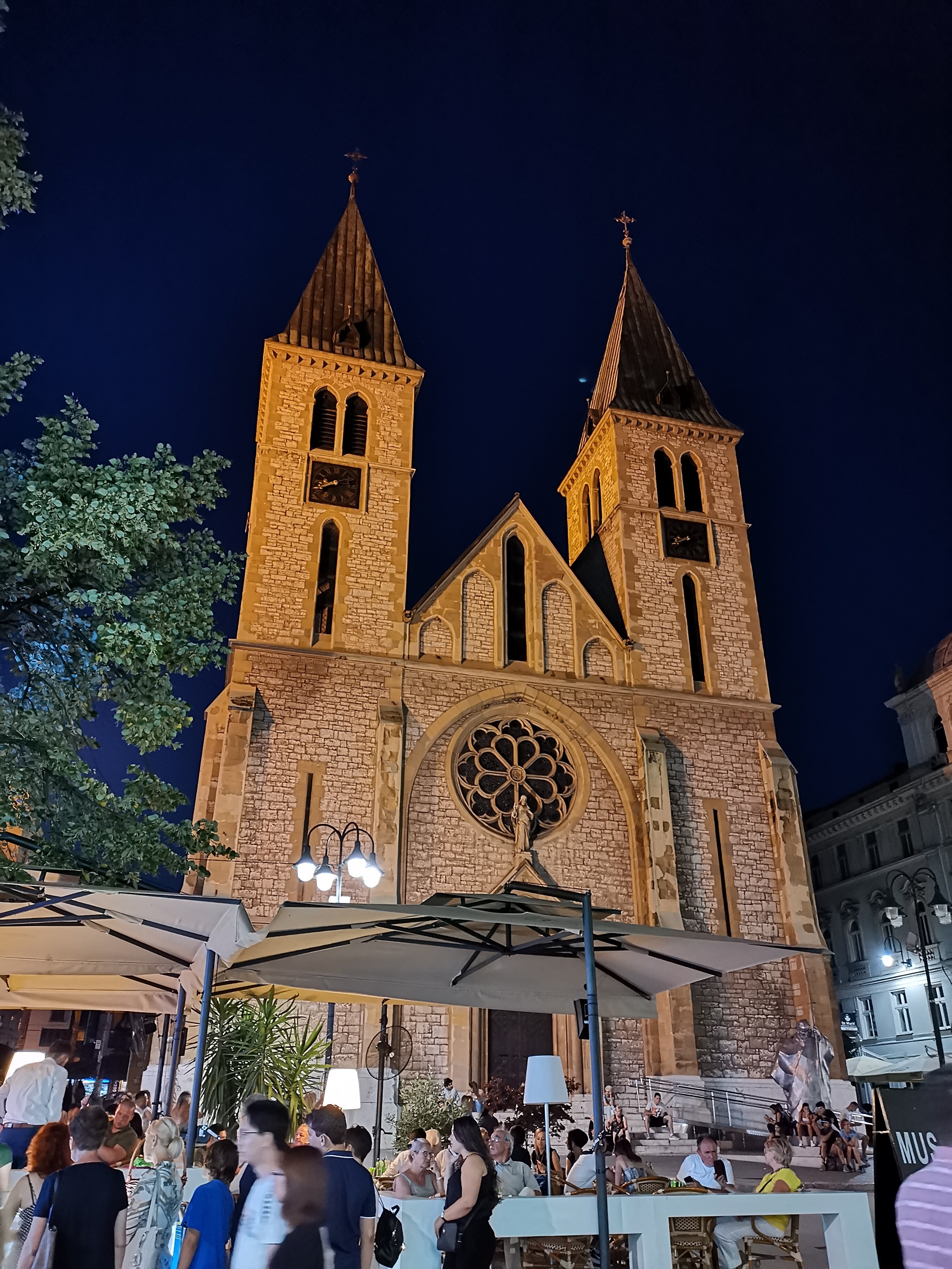 波黑联邦2025年11月游客接待量同比下降5.4%