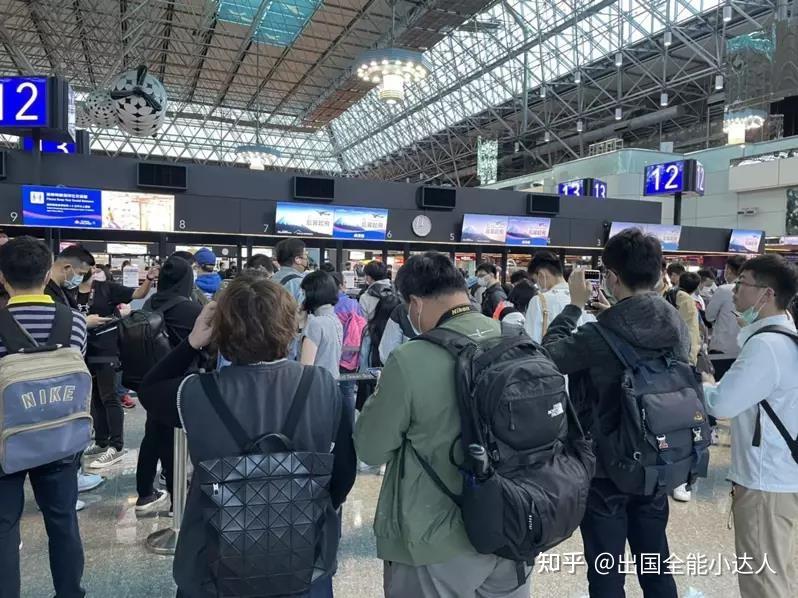 华人健康：小程序运营良好用户活跃