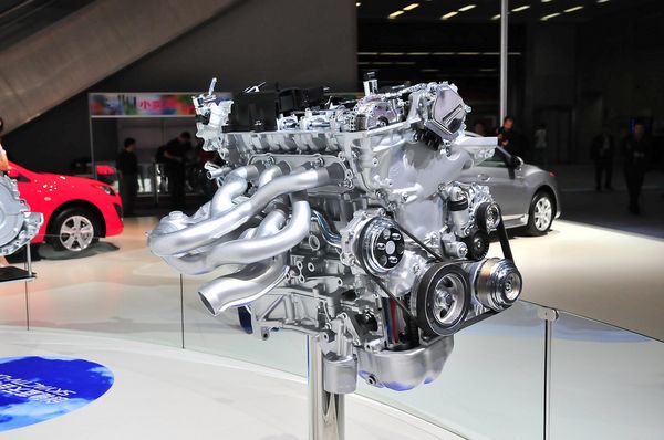 潍柴动力获得实用新型专利授权：“管路连接结构、排气管路、发动机系统及车辆”