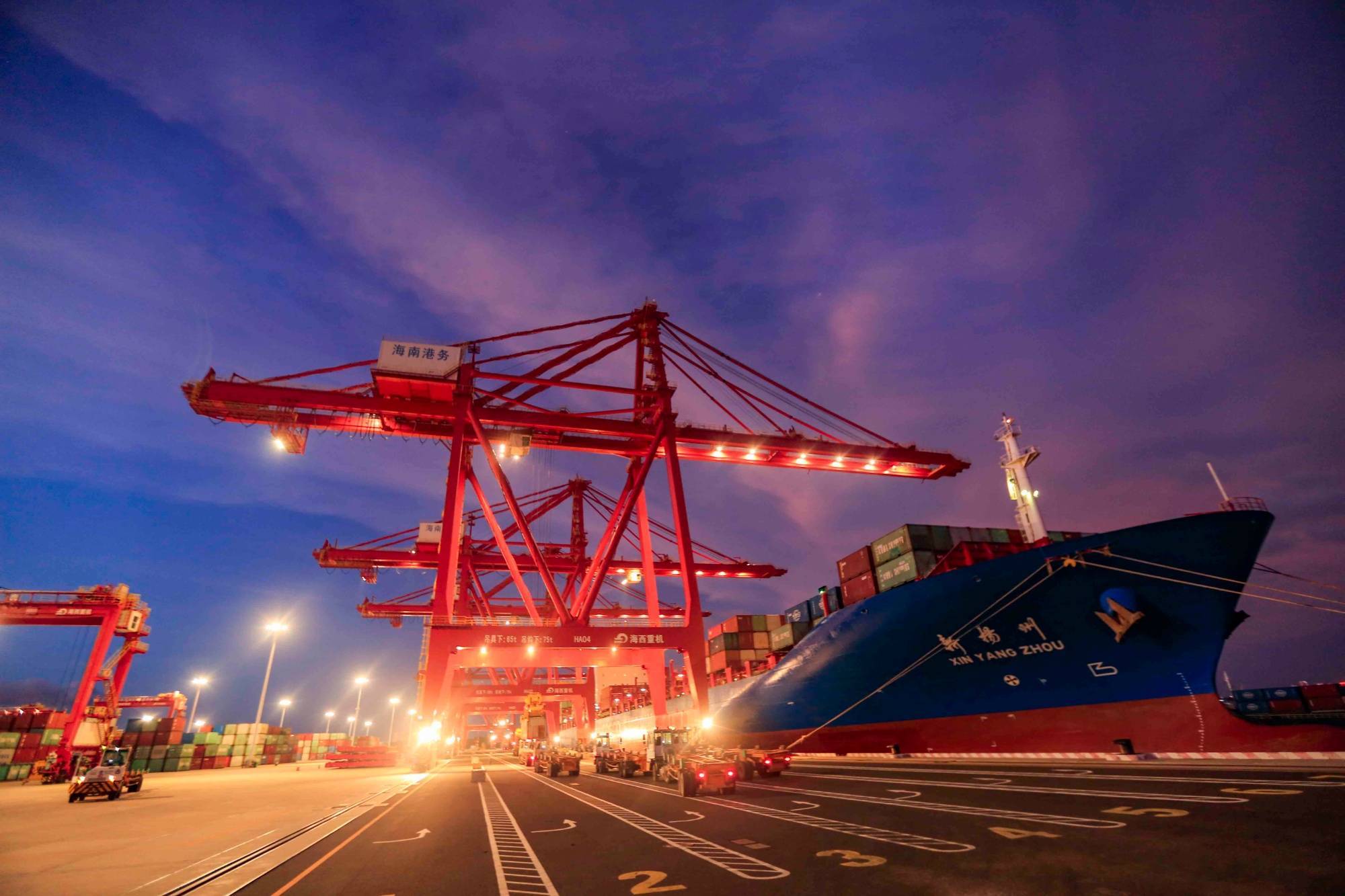 阿尔及利亚在港口拥堵加剧背景下重启船舶分流机制以保障物流运行