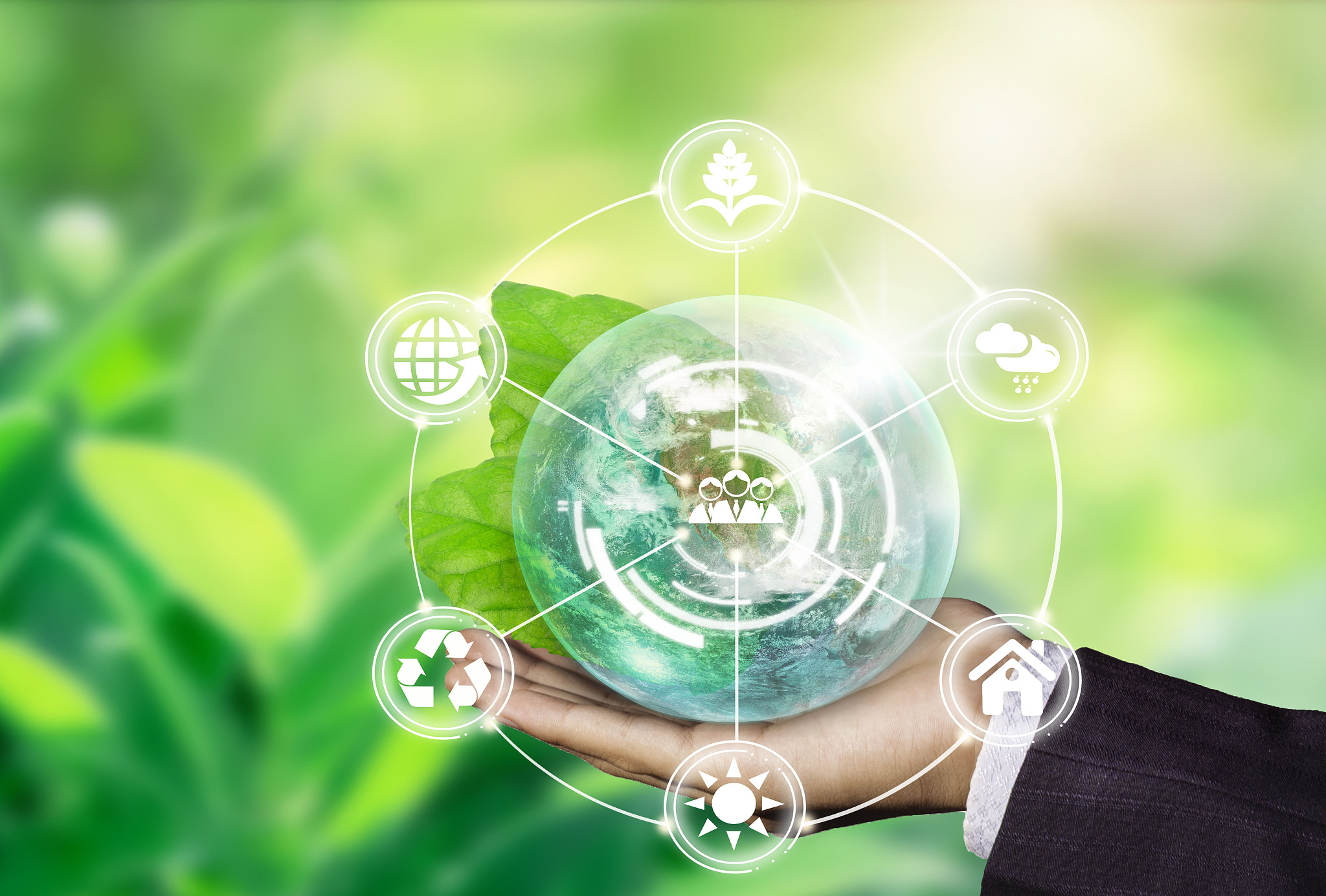 世界未来能源峰会推动清洁能源合作落地