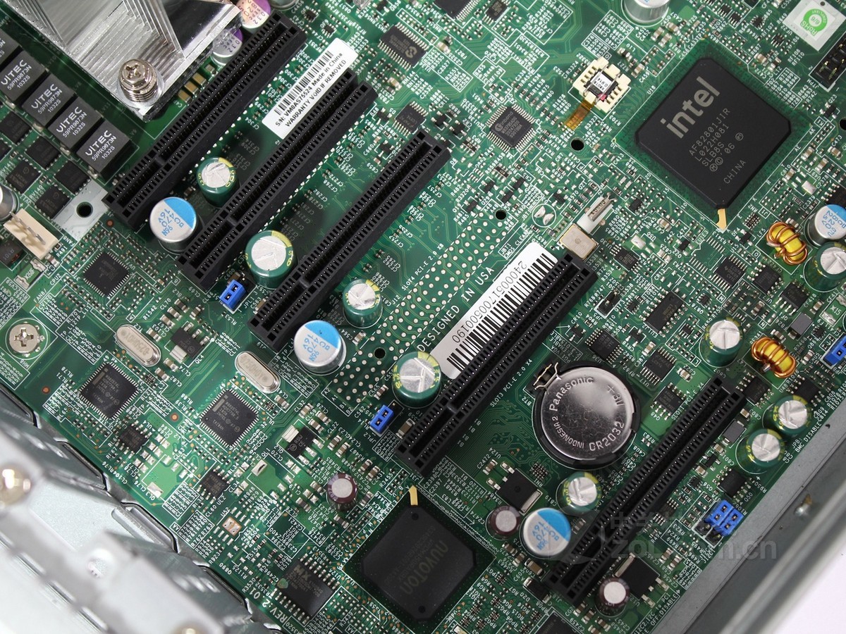 中科曙光获得发明专利授权：“服务器智能仓储系统”